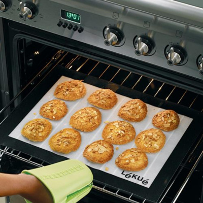 180081 Коврик для выпечки, 40*30см силикон Lekue, Native Microwave (черно-белый)
