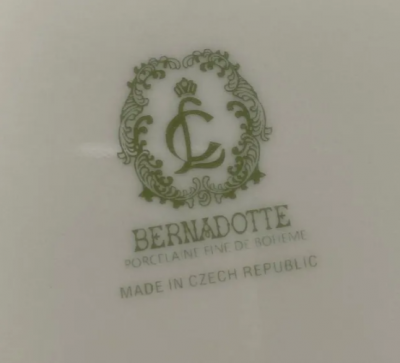 БЕР0026 Салатник круглый 13 см, Bernadotte,  декор "Мадонна перламутр"